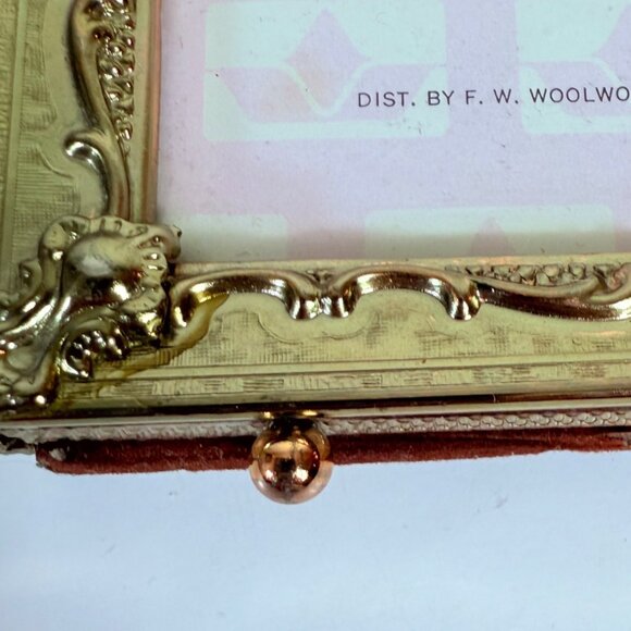 Woolworth Footed Photo Frame VTG Gold Tone Ornate Design Decorator 8 in x 10 in - Picture 2 of 12